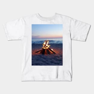 beach campfire Kids T-Shirt